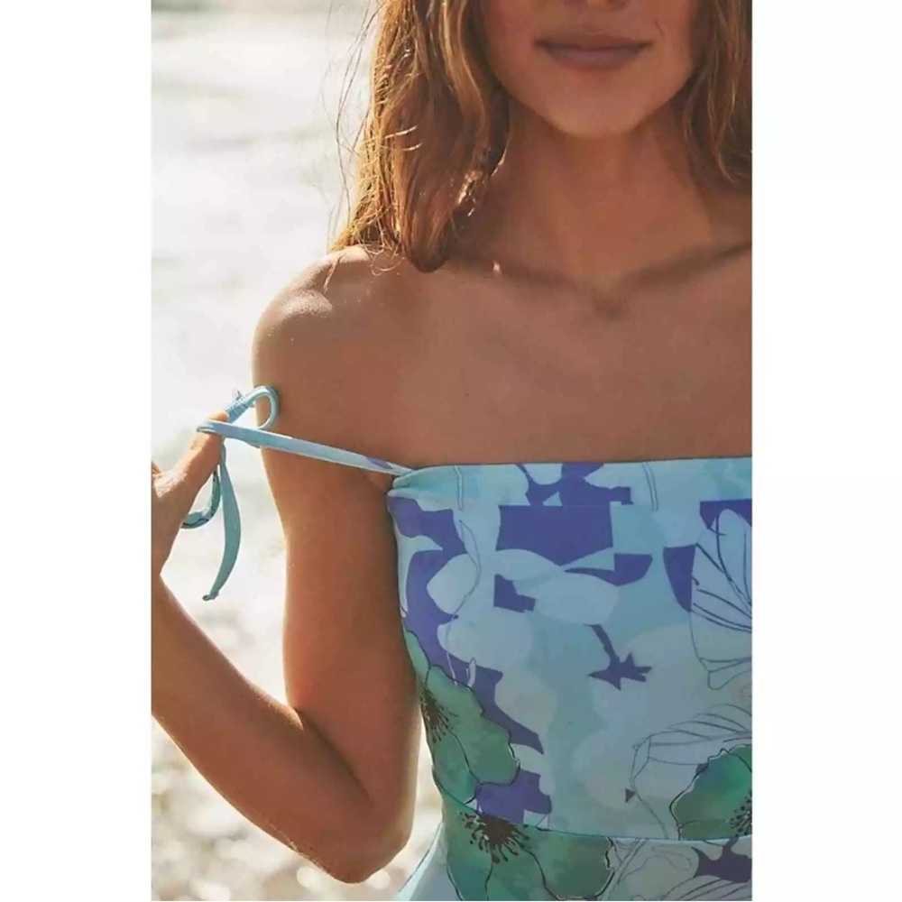 NWOT FREE PEOPLE Roopa x Beth Richards Floral One-Piece SWIMSUIT Size Medium - Picture 4 of 9